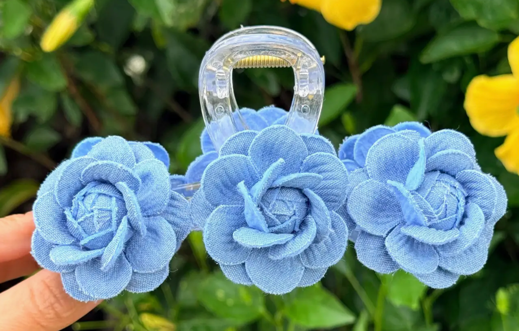 PH Pua Speciality Claw Hair Clip